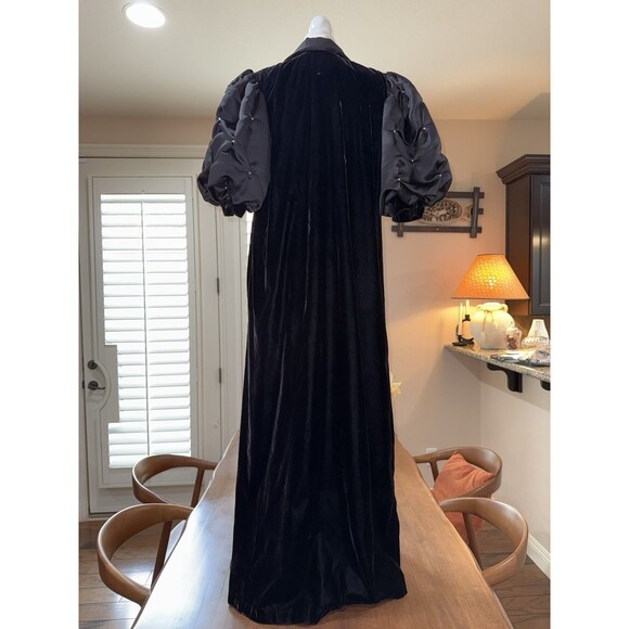 Vintage David Brown x Saks Velvet Maxi Gown Black Satin Puff Sleeves L USA Opera - Picture 13 of 13